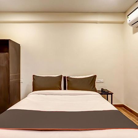 Collection O Sr Inn Awas Vikas Kanpur Buitenkant foto
