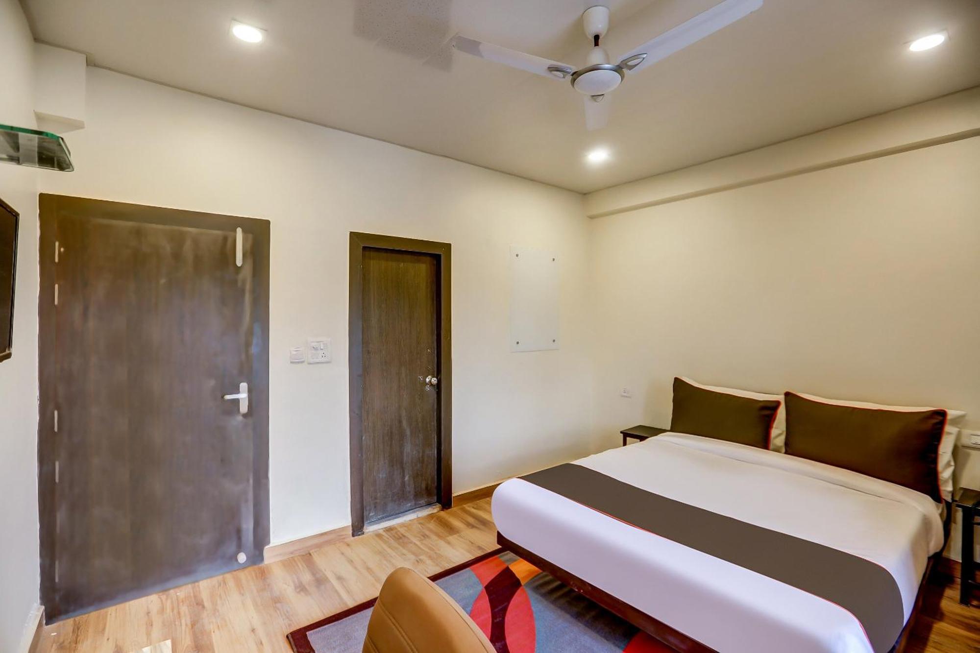 Collection O Sr Inn Awas Vikas Kanpur Buitenkant foto