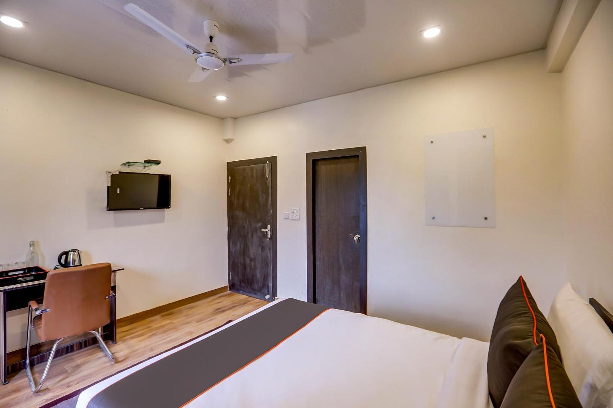 Collection O Sr Inn Awas Vikas Kanpur Buitenkant foto